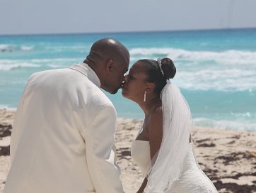 Post Wedding Beach- couple